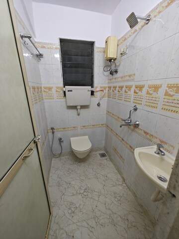 Master Bedroom in 2 BHK Apartment at Suman Heritage, Nerul – for Sale