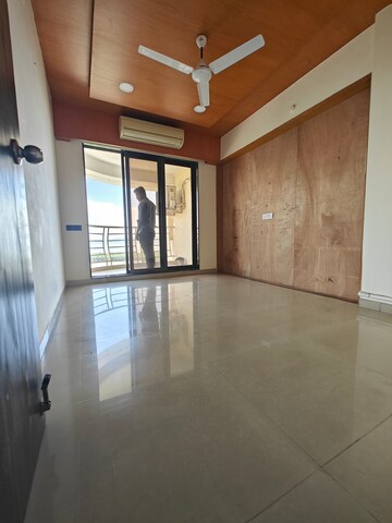 Room in 3 BHK Apartment at Tulsi Sagar, Nerul – for Sale
