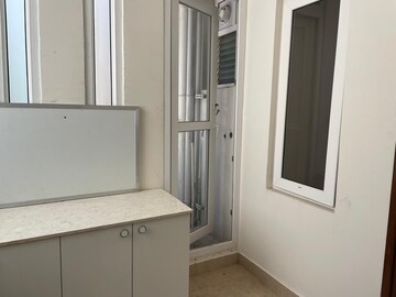 Room in 4 BHK Apartment at Trendset Sumanjali, Banjara Hills – for Sale