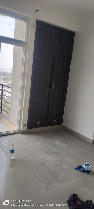 Room in 3 BHK Apartment at Sarvottam KSN Square, Vasundhara Sector 4 – for Sale