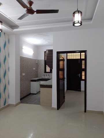 Living Room in 2.5 BHK Builder Floor at Sainik Colony – for Sale