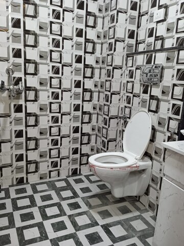 Bathroom in 3 BHK Builder Floor at Mahavir Enclave – for Sale