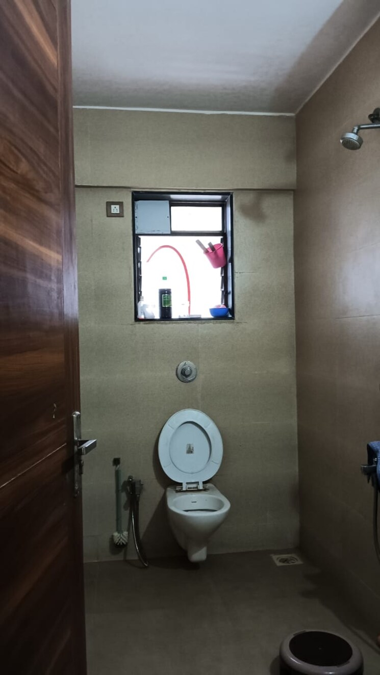 Bathroom, chaitanya-ashwini 3 Bedroom 977 Sq.Ft. Apartment In Borivali West Mumbai 7510064
