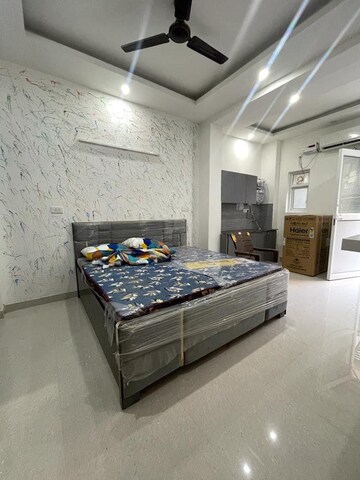 Bedroom in 3.5 BHK Apartment at SS The Leaf, Sector 85 – for Sale