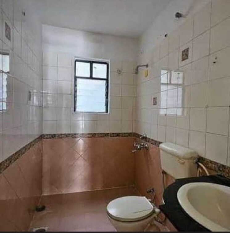 Bathroom, brahma-majestic 2 Bedroom 1150 Sq.Ft. Apartment In Kondhwa Pune 7510456