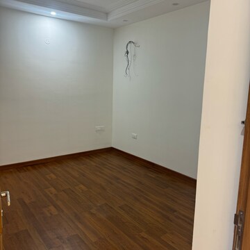 Room in 5 BHK Builder Floor at South Mullanpur – for Sale