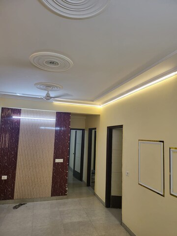 Room in 3 BHK Apartment at Super Realtech Oxy Homez, Defence Colony – for Sale