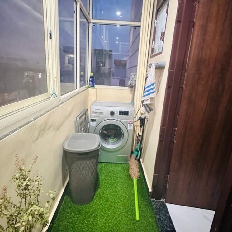 Balcony, sector 69 2 Bedroom 1000 Sq.Ft. Builder Floor In Sector 69 Gurgaon 7510830