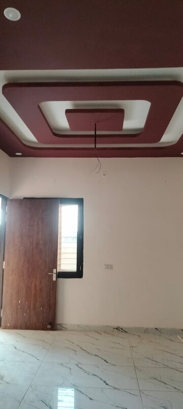 Furnished Amenities in 3 BHK Independent House at Pallavpuram – for Sale