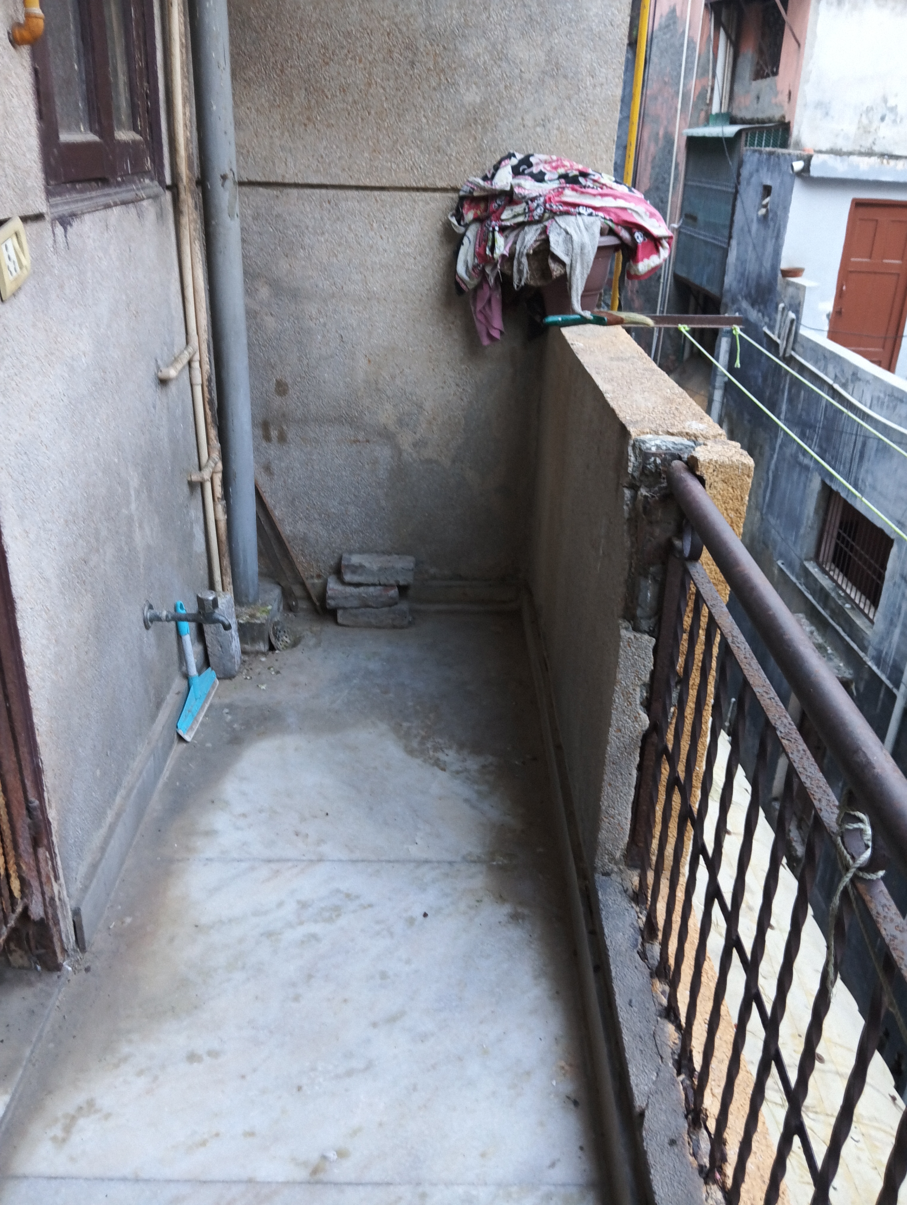 2.5 BHK + Pooja Room Builder Floor For Rent in 8851918536