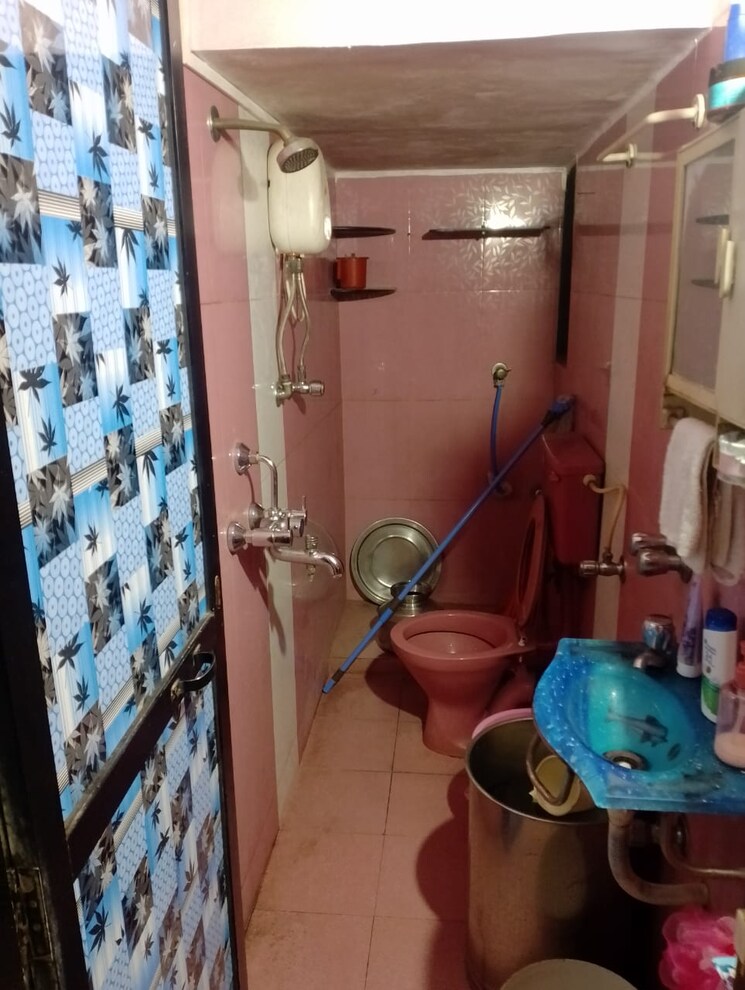 Attached Bathroom, vastu-shanti 1 Bedroom 225 Sq.Ft. Apartment In Andheri East Mumbai 7511194