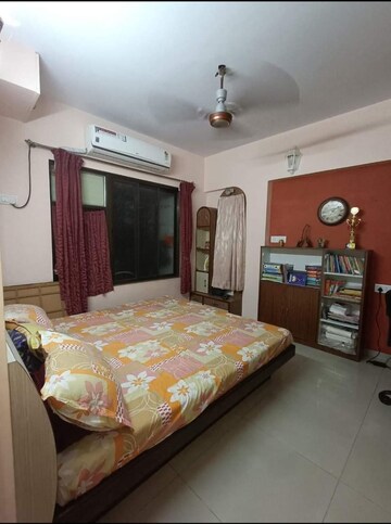 Room in 2 BHK Apartment at Mulund East – for Sale