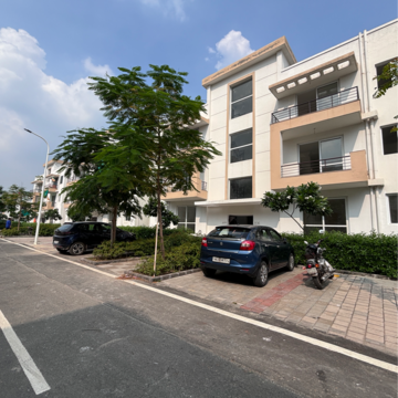 3 BHK Builder Floor – Exterior View View at Bptp Park Floors I, Sector 77 - for Sale