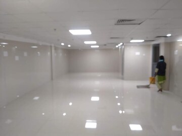 Room in 3 BHK Apartment at Conscient Habitat 78, Sector 78 – for Sale