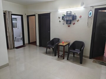 Living Room in 3 BHK Builder Floor at BPTP Parklands, Sector 76 – for Sale