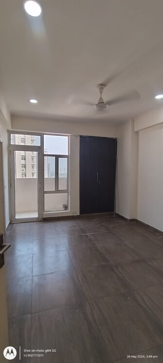 2 BHK Apartment For Resale in Gaur City 2 - 14th Avenue Noida Ext Sector 16c Greater Noida  7512550