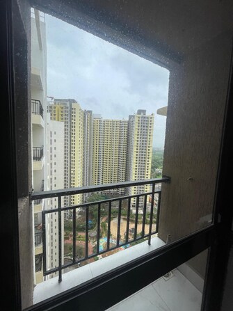 2 BHK Apartment For Rent in Runwal Gardens Phase 2 Dombivli East Thane  7512704