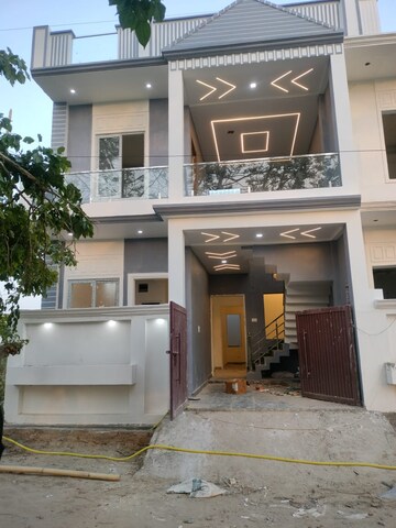 2.5 BHK Independent House For Sale in Matiyari