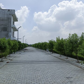  Plot For Sale in Mansha Oaks, Sector 98