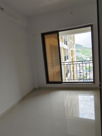 Room in 1 BHK Apartment at Tiara Hills, Mira Road – for Sale