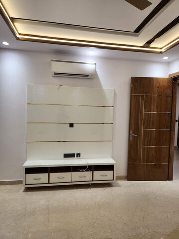 Furnished Amenities in 2 BHK Builder Floor at Burari – for Sale