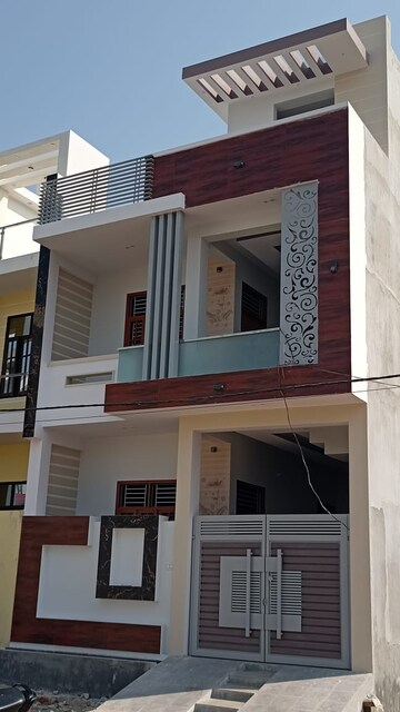 4 BHK Independent House For Resale in Matoshree Anand Park Budheshwar Lucknow  7513175