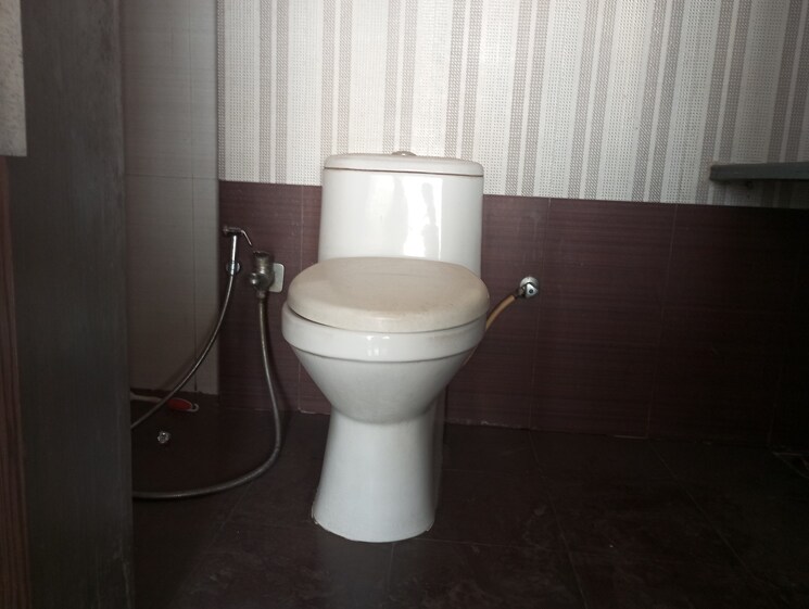 Bathroom, giriraj-towers 3 Bedroom 1540 Sq.Ft. Apartment In Kalamboli Navi Mumbai 7513474