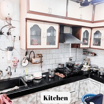Kitchen in 3.5 BHK Apartment at Mayur Vihar Phase 1 – for Sale