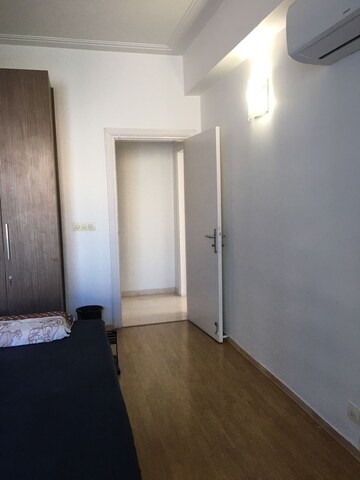 Room in 4 BHK Builder Floor at Bptp Park 81, Sector 81 – for Sale
