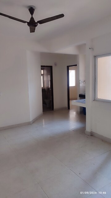 Furnished Amenities in 2 BHK Apartment at Signature Global Orchard Avenue, Sector 93 – for Sale