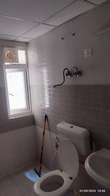 Furnished Amenities in 2 BHK Apartment at Signature Global Orchard Avenue, Sector 93 – for Sale