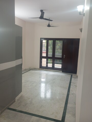Room in 2 BHK Builder Floor at Mayfield Garden – for Sale