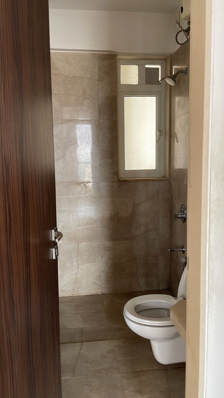 Bathroom, jp-decks 2 Bedroom 845 Sq.Ft. Apartment In Goregaon East Mumbai 7514246