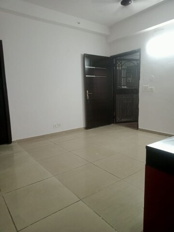 Room in 5 BHK Independent House at Sector 41 – for Sale