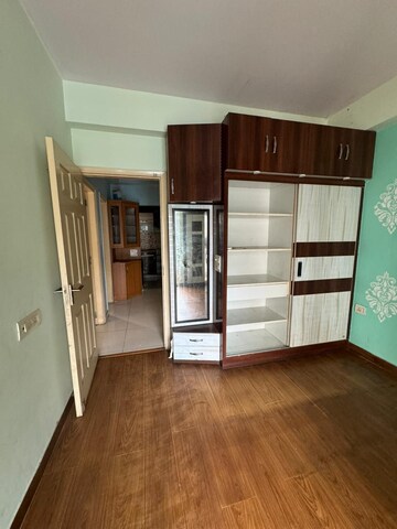 Room in 5 BHK Independent House at Sector 41 – for Sale