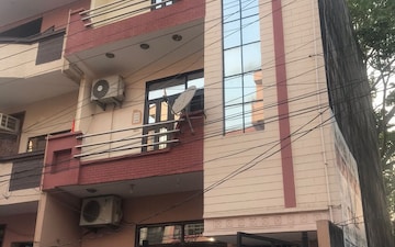 3 BHK Builder Floor For Sale in Swaran Jayanti Puram