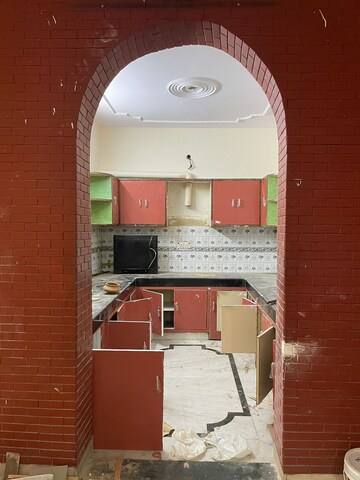 Bathroom in 6+ BHK Independent House at Sector 51 – for Sale