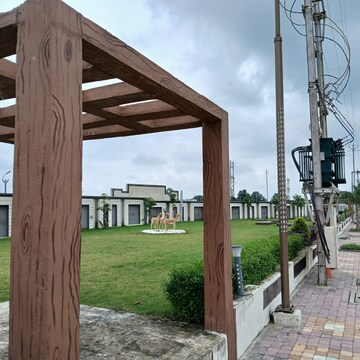  Plot – Exterior View View at Super Corridor - for Sale
