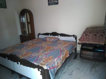 Bedroom in 6+ BHK Independent House at Sector 46 – for Sale