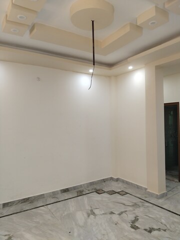 Room in 3 BHK Independent House at Amar Shaheed Path – for Sale