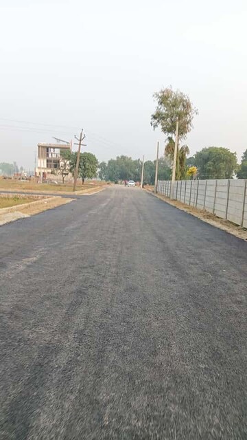  Plot – Exterior View View at Gosainganj - for Sale