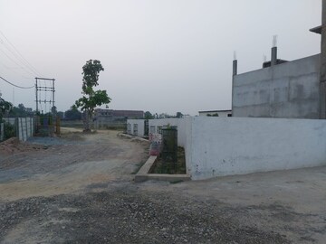  Plot – Exterior View View at Gosainganj - for Sale
