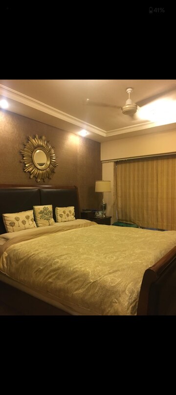 Bedroom in 3.5 BHK Apartment at Ekta Heights Khar West, Khar West – for Sale