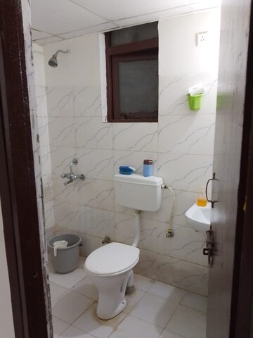 Bathroom in 1 BHK Apartment at Amolik Heights, Sector 88 – for Sale