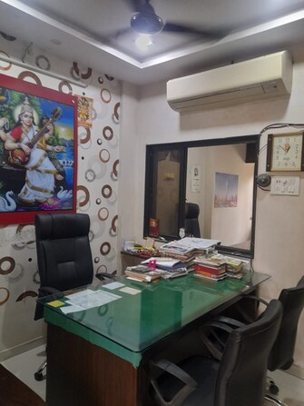 Commercial Office Space 300 Sq.Ft. For Rent in Adajan Patiya Surat  7515800