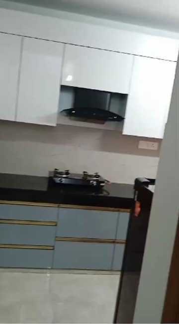 2 BHK Apartment For Resale in Kandivali East Mumbai  7512664