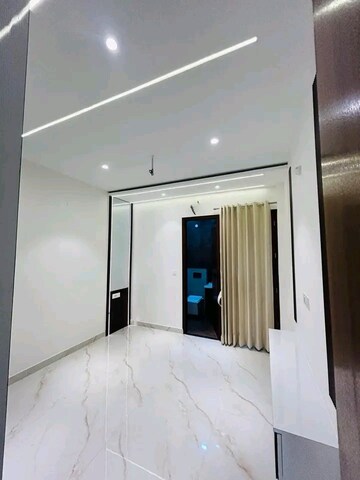 Room in 4 BHK Independent House at Sector 125 – for Sale