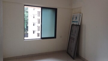 Room in 2 BHK Apartment at Panch Pakhadi – for Sale