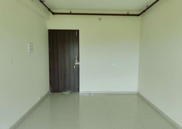 Room in 1 BHK Apartment at Vihang Valley Phase 3, Kasarvadavali – for Sale