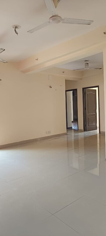 Room in 3 BHK Apartment at Divine Meadows, Sector 108 – for Sale